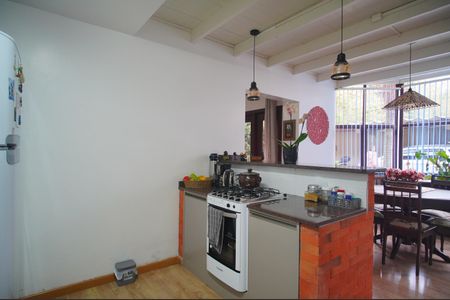 Casa de condomínio à venda com 90m², 2 quartos e 2 vagasCozinha