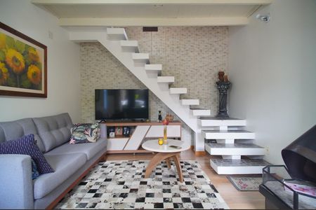 Casa de condomínio à venda com 90m², 2 quartos e 2 vagasSala