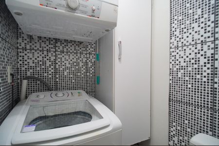 Casa de condomínio à venda com 90m², 2 quartos e 2 vagasÁrea de Serviço