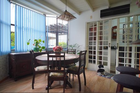 Casa de condomínio à venda com 90m², 2 quartos e 2 vagasSala de Jantar