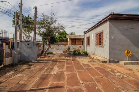 Casa à venda com 90m², 4 quartos e 1 vagaPátio