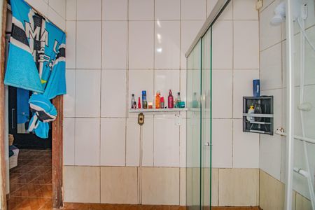 Casa à venda com 90m², 4 quartos e 1 vagaBanheiro 1