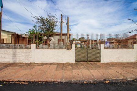 Casa à venda com 90m², 4 quartos e 1 vagaFachada