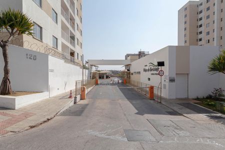 Apartamento à venda com 56m², 2 quartos e 1 vaga Apartamento à venda com 56m², 2 quartos e 1 vagaFachada do bloco