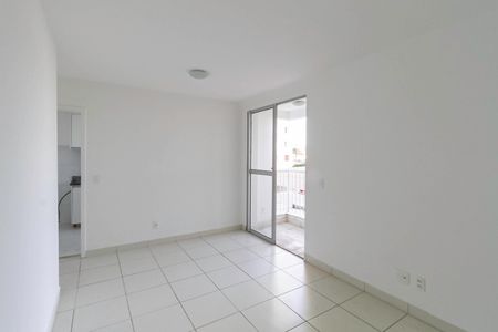 Apartamento à venda com 56m², 2 quartos e 1 vaga Apartamento à venda com 56m², 2 quartos e 1 vagaSala