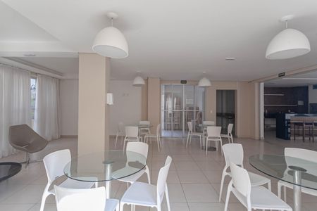 Apartamento à venda com 56m², 2 quartos e 1 vaga Apartamento à venda com 56m², 2 quartos e 1 vagaÁrea comum - Salão de festas