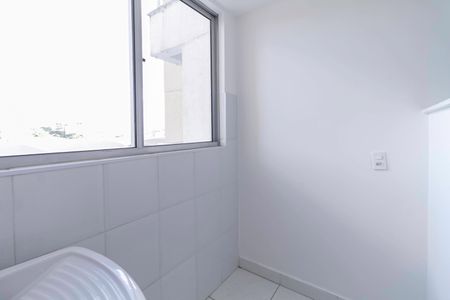 Apartamento à venda com 56m², 2 quartos e 1 vaga Apartamento à venda com 56m², 2 quartos e 1 vagaCozinha e Área de Serviço