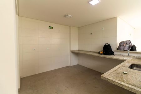 Apartamento à venda com 47m², 2 quartos e sem vagaÁrea comum