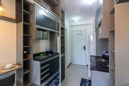 Studio para alugar com 24m², 1 quarto e sem vaga Studio para alugar com 24m², 1 quarto e sem vagaStudio - Cozinha