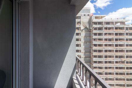 Varanda de kitnet/studio à venda com 1 quarto, 24m² em Vila Olímpia, São Paulo