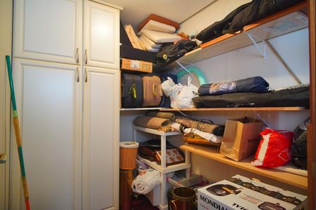 Apartamento à venda com 164m², 3 quartos e 2 vagas Apartamento à venda com 164m², 3 quartos e 2 vagasBanheiro de serviço