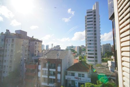 Apartamento à venda com 164m², 3 quartos e 2 vagas Apartamento à venda com 164m², 3 quartos e 2 vagasQuarto 1_Vista