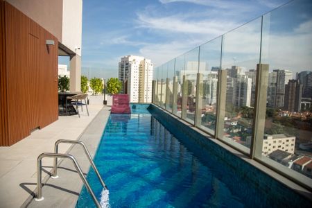 Studio para alugar com 46m², 1 quarto e sem vaga Studio para alugar com 46m², 1 quarto e sem vagaPiscina