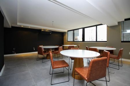 Studio à venda com 43m², 1 quarto e 2 vagasÁrea comum - Salão de festas