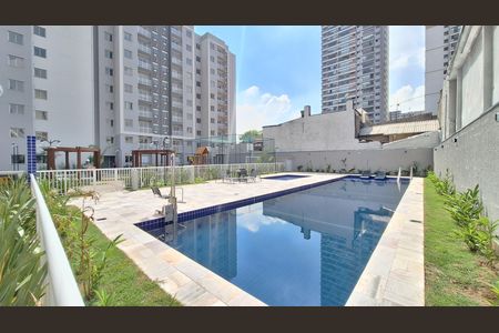 Apartamento para alugar com 37m², 2 quartos e sem vaga Apartamento para alugar com 37m², 2 quartos e sem vagaÁrea comum - Piscina