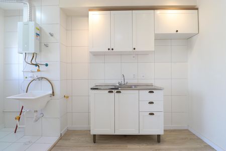 Apartamento para alugar com 37m², 2 quartos e sem vagaCozinha e Área de Serviço