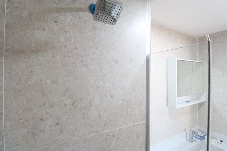 Apartamento para alugar com 37m², 2 quartos e sem vagaBanheiro