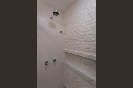 Apartamento à venda com 209m², 3 quartos e 3 vagasBanheiro 1