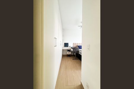 Apartamento à venda com 66m², 2 quartos e 2 vagas Apartamento à venda com 66m², 2 quartos e 2 vagasSuíte