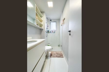 Apartamento à venda com 66m², 2 quartos e 2 vagas Apartamento à venda com 66m², 2 quartos e 2 vagasBanheiro