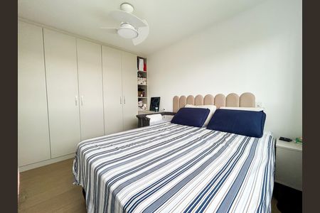 Apartamento à venda com 66m², 2 quartos e 2 vagas Apartamento à venda com 66m², 2 quartos e 2 vagasSuíte