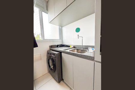 Apartamento à venda com 66m², 2 quartos e 2 vagas Apartamento à venda com 66m², 2 quartos e 2 vagasÁrea de Serviço