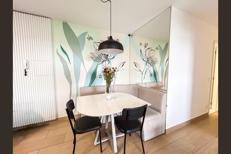 Apartamento à venda com 66m², 2 quartos e 2 vagas Apartamento à venda com 66m², 2 quartos e 2 vagasSala