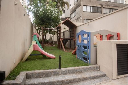 Apartamento à venda com 96m², 3 quartos e 2 vagasÁrea comum - Playground