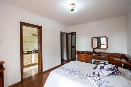 Apartamento à venda com 180m², 3 quartos e 3 vagasQuarto 1 - Suíte
