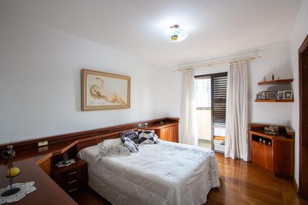 Apartamento à venda com 180m², 3 quartos e 3 vagasQuarto 1 - Suíte