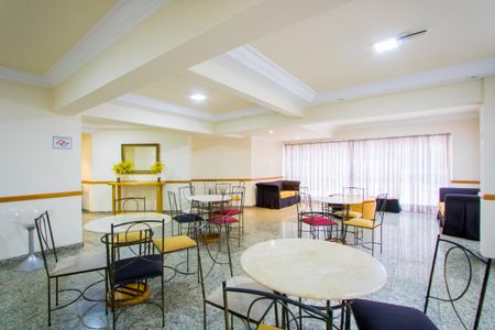 Apartamento à venda com 180m², 3 quartos e 3 vagasÁrea comum - Salão de festas