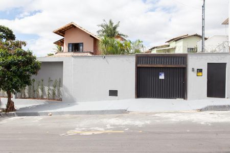 Casa à venda com 600m², 3 quartos e 5 vagasFachada