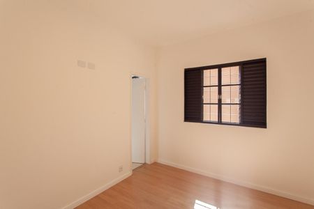 Casa à venda com 600m², 3 quartos e 5 vagasSuíte 2