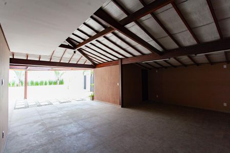 Casa à venda com 600m², 3 quartos e 5 vagasGaragem