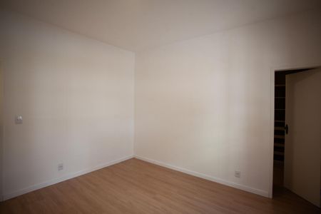 Casa à venda com 600m², 3 quartos e 5 vagasSuíte 1