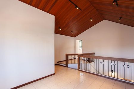 Casa à venda com 600m², 3 quartos e 5 vagasSala 3