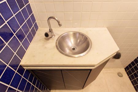 Casa à venda com 600m², 3 quartos e 5 vagasLavabo 1