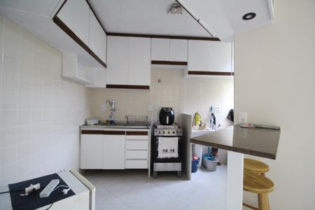 Apartamento à venda com 47m², 2 quartos e 1 vagaCozinha