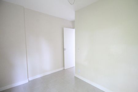 Apartamento à venda com 47m², 2 quartos e 1 vagaQuarto 2