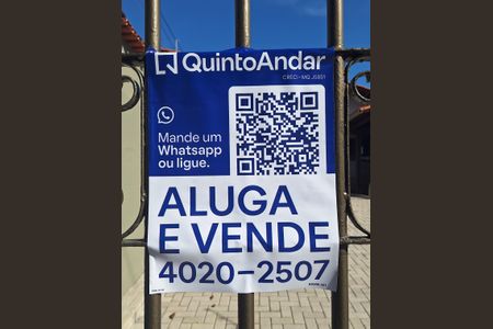 Casa para alugar com 315m², 4 quartos e 6 vagas Casa para alugar com 315m², 4 quartos e 6 vagasPlaquinha