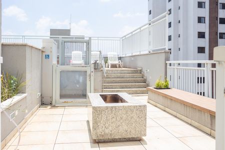 Apartamento para alugar com 42m², 1 quarto e 1 vagaÁrea comum - Piscina