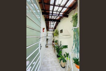 Casa à venda com 168m², 5 quartos e 4 vagas