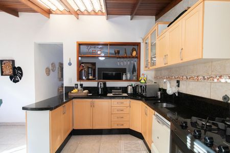 Casa à venda com 180m², 3 quartos e 3 vagasCozinha