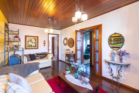 Casa à venda com 180m², 3 quartos e 3 vagasSala