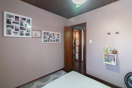 Casa à venda com 180m², 3 quartos e 3 vagasQuarto 1