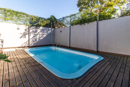 Casa à venda com 180m², 3 quartos e 3 vagasPiscina