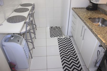 Apartamento à venda com 61m², 2 quartos e 1 vagaCozinha