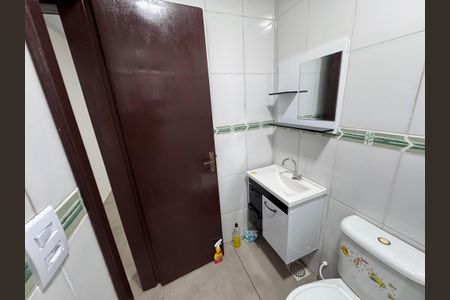 Casa à venda com 45m², 2 quartos e 1 vagaBanheiro