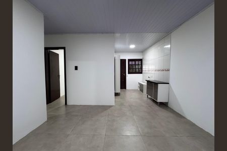 Casa à venda com 45m², 2 quartos e 1 vagaSala