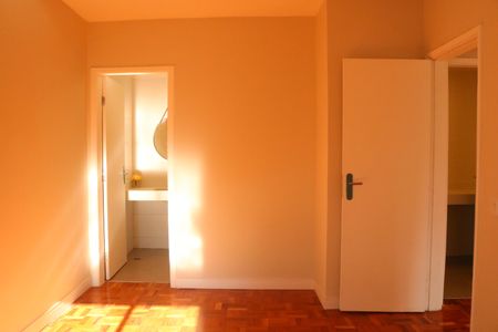 Apartamento à venda com 85m², 1 quarto e 1 vagaSuíte